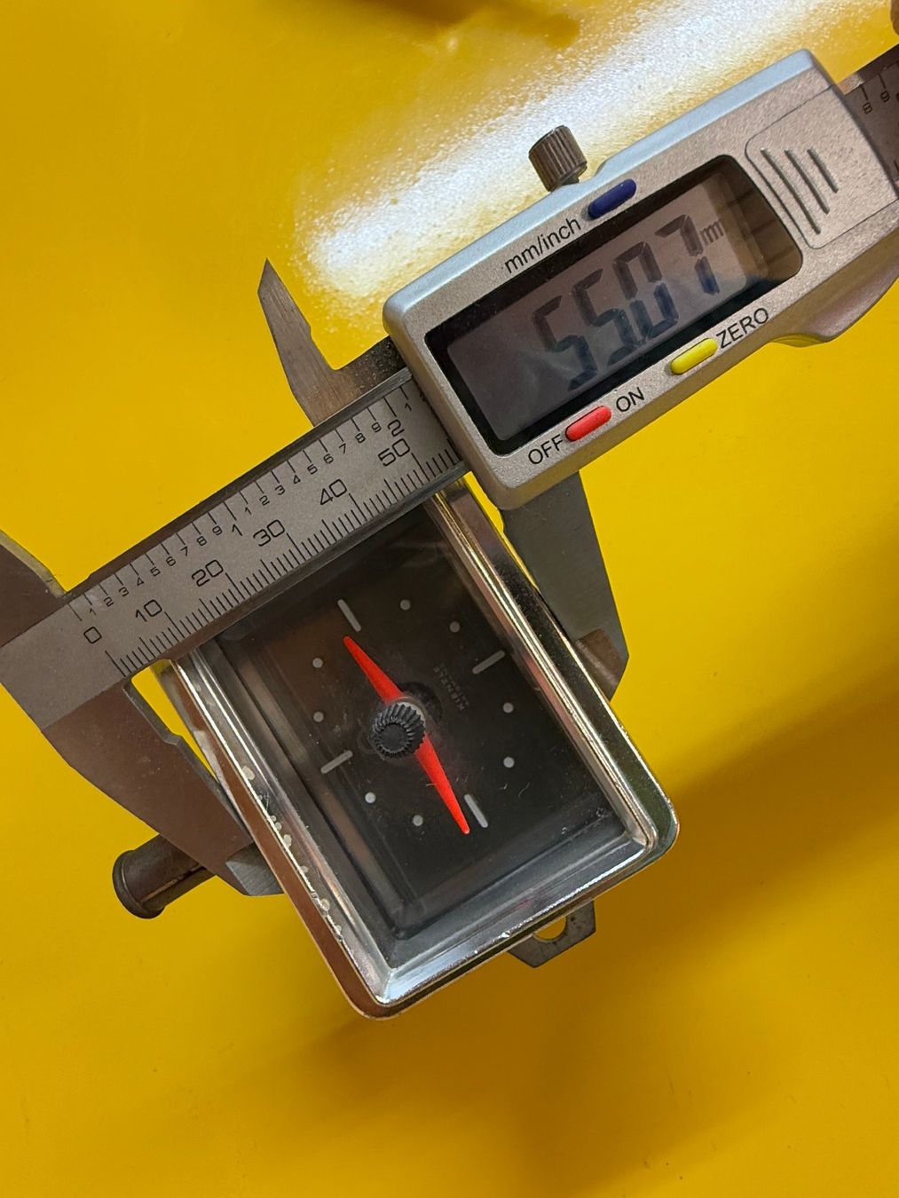 Opel Tutti pezzi di ricambio auto: Opel Uhr Kienzle – Usato da Malix venduto da jimmipf 1