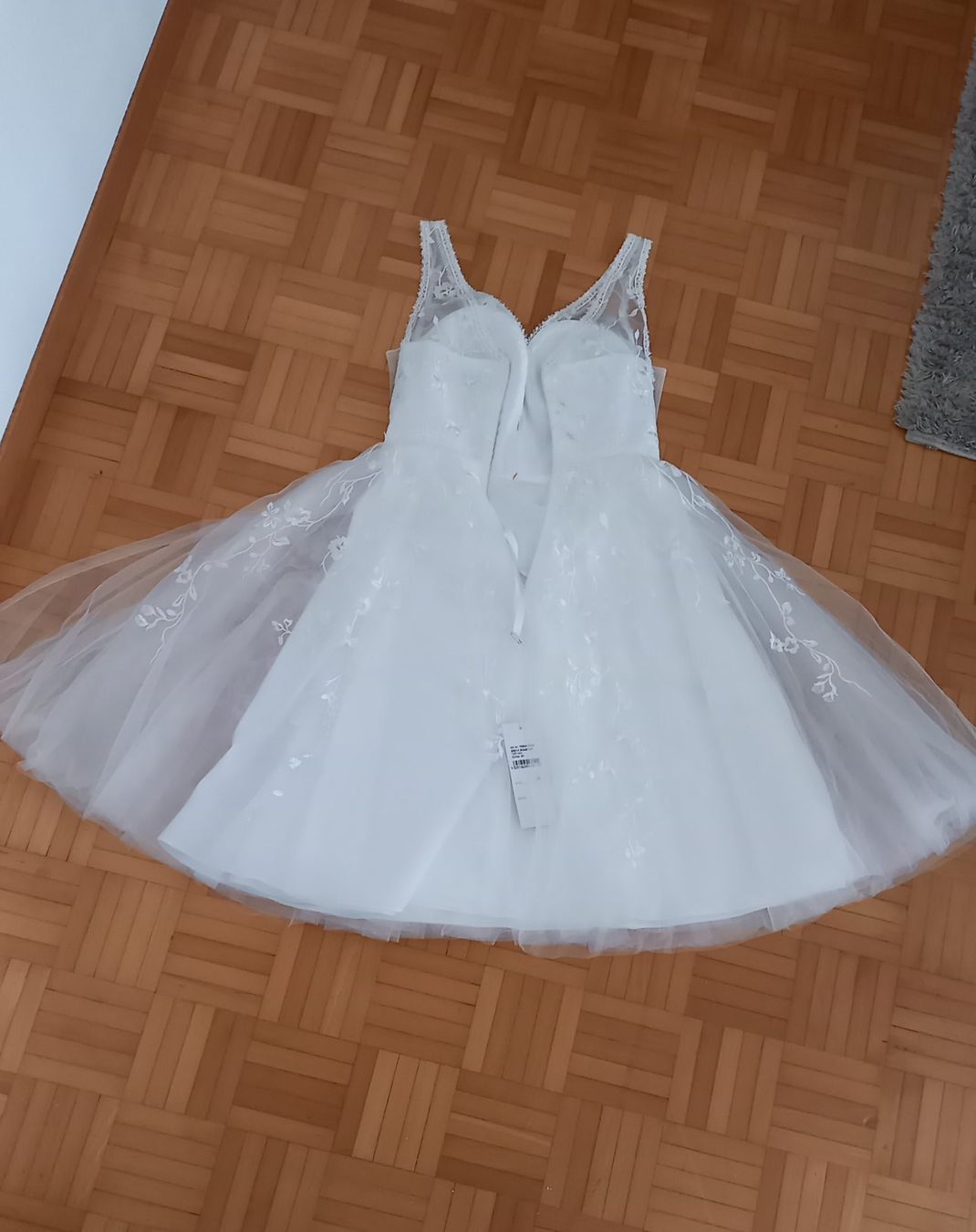 Vestiti: Hochzeitskleid – Nuovo (secondo la descrizione) da Winterthur venduto da Gabi_89 6