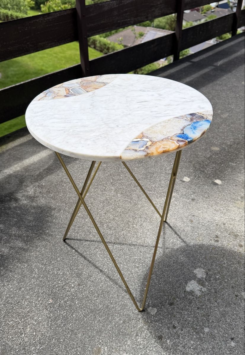 Comodini: Marmor-Beistelltisch – Usato da Dierikon venduto da ser_5nrb