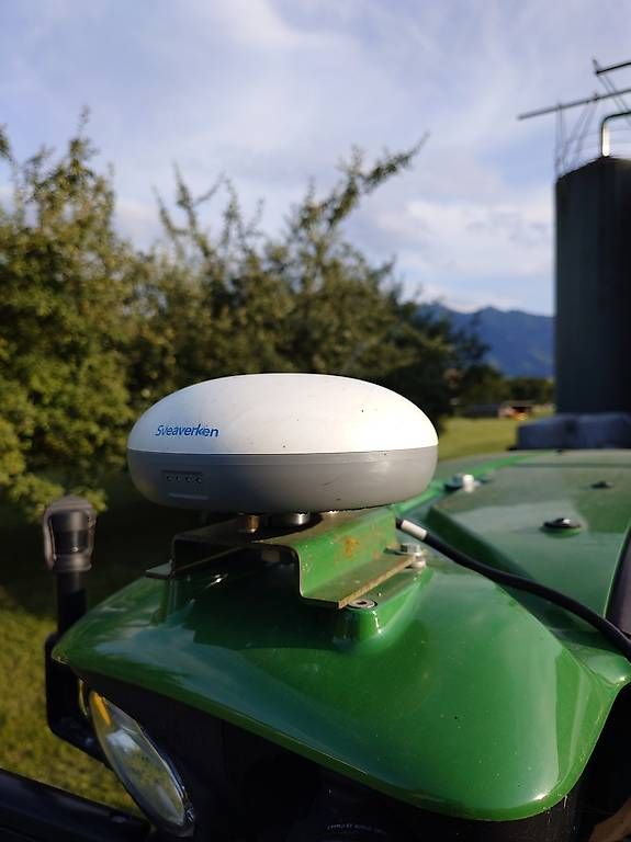 Tracteurs: GPS Lenksystem Sveaverken Traktor – D'occasion à Kägiswil par Eermel 2