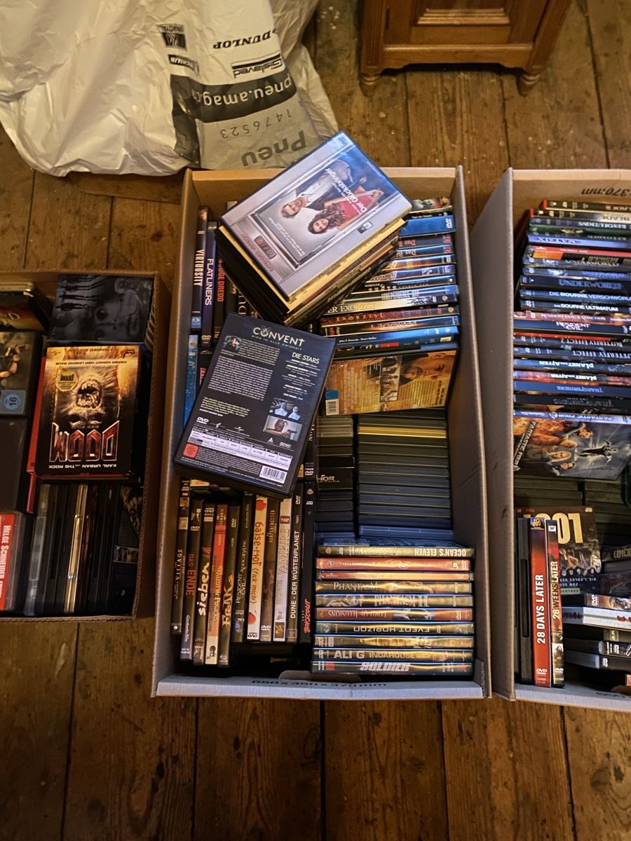 Tutti i DVDs: DVD Sammlung ca. 450 Stück – Usato da Hägglingen venduto da Gismo2017 1