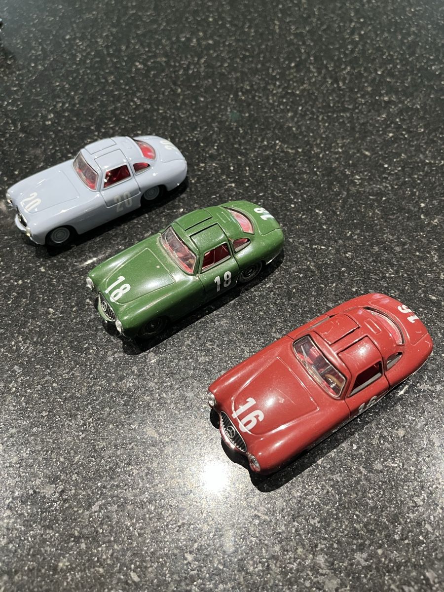 Mercedes-Benz Modellini d'auto: 3 Stück Modellautos von Mercedes – Nuovo (secondo la descrizione) da Zürich venduto da divertimento4
