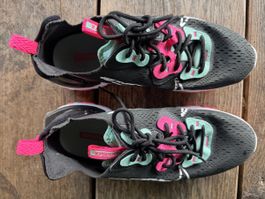 Sneakers von NIKE / Grösse 42