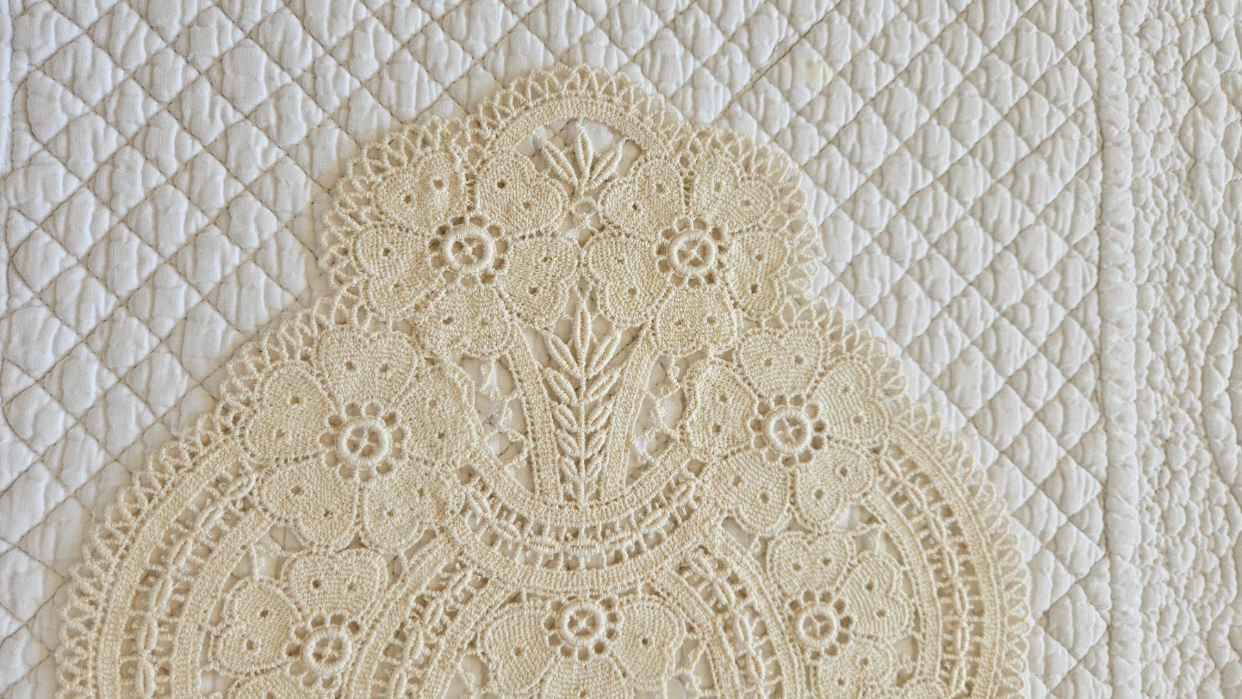 Untersetzer: Spitzendeckchen Spitzendeckeli Spitze Shabby Chic Beige Oval – Gebraucht aus Gossau ZH von LeoniesDeko 6