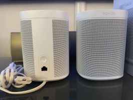 2x Sonos One Gen 2 Smart Speaker weiss sehr guter Zustand