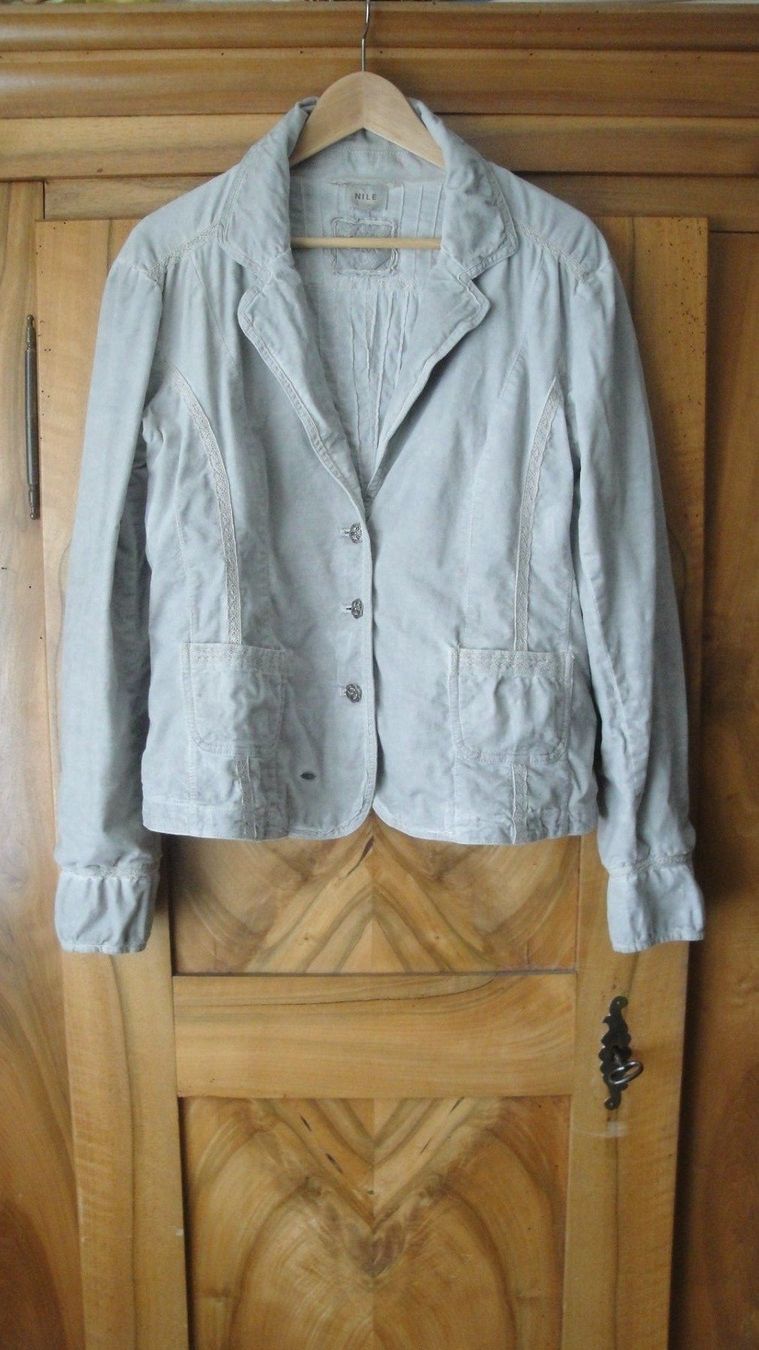 Nile Giacche: Nile Jacke hellgrau Gr. M – Usato da Erlenbach ZH venduto da Sondeiwendiz