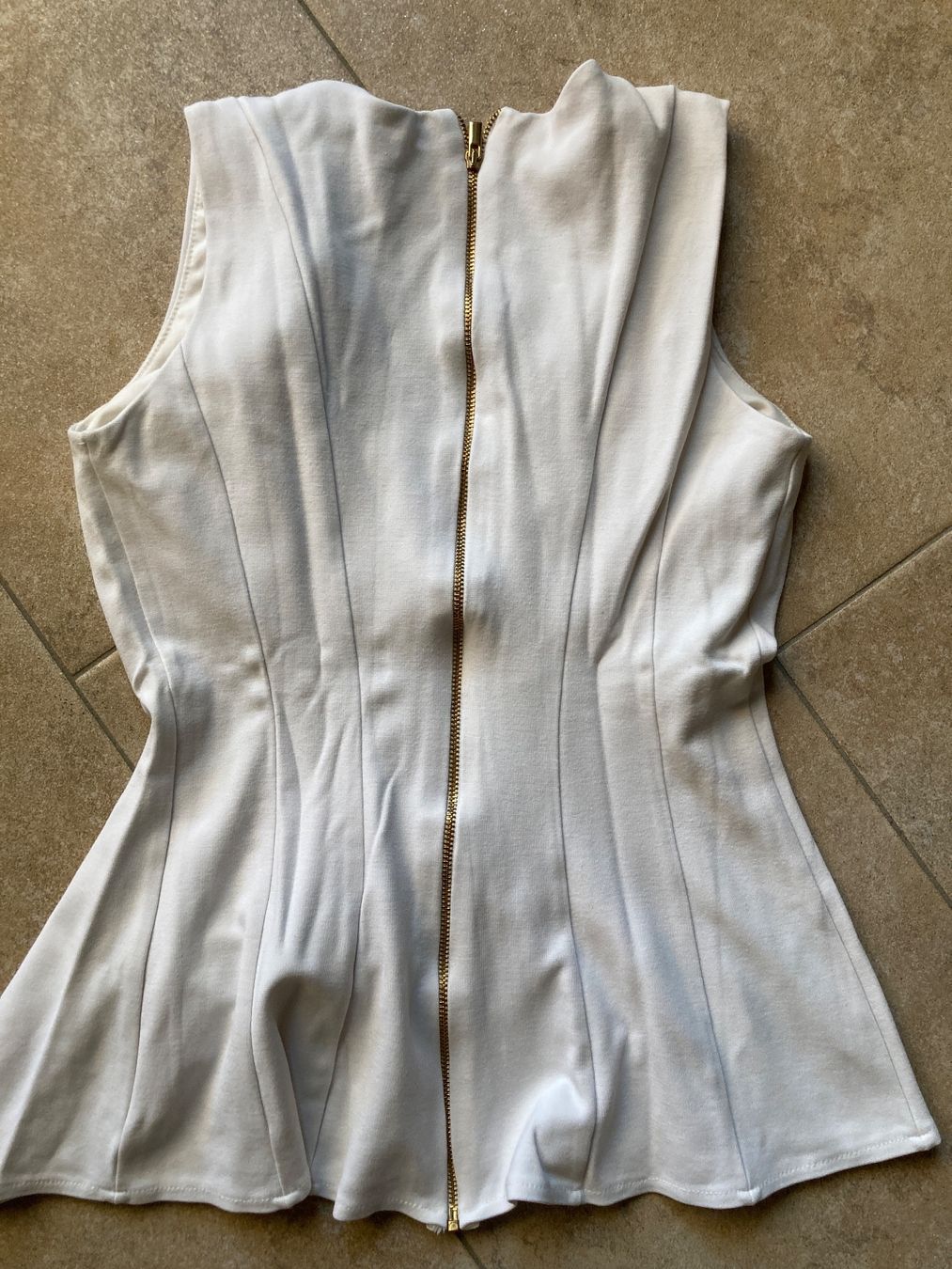 Tops: Damen Oberteil weiss Grösse S – Gebraucht aus Gelterkinden von froggy80 1