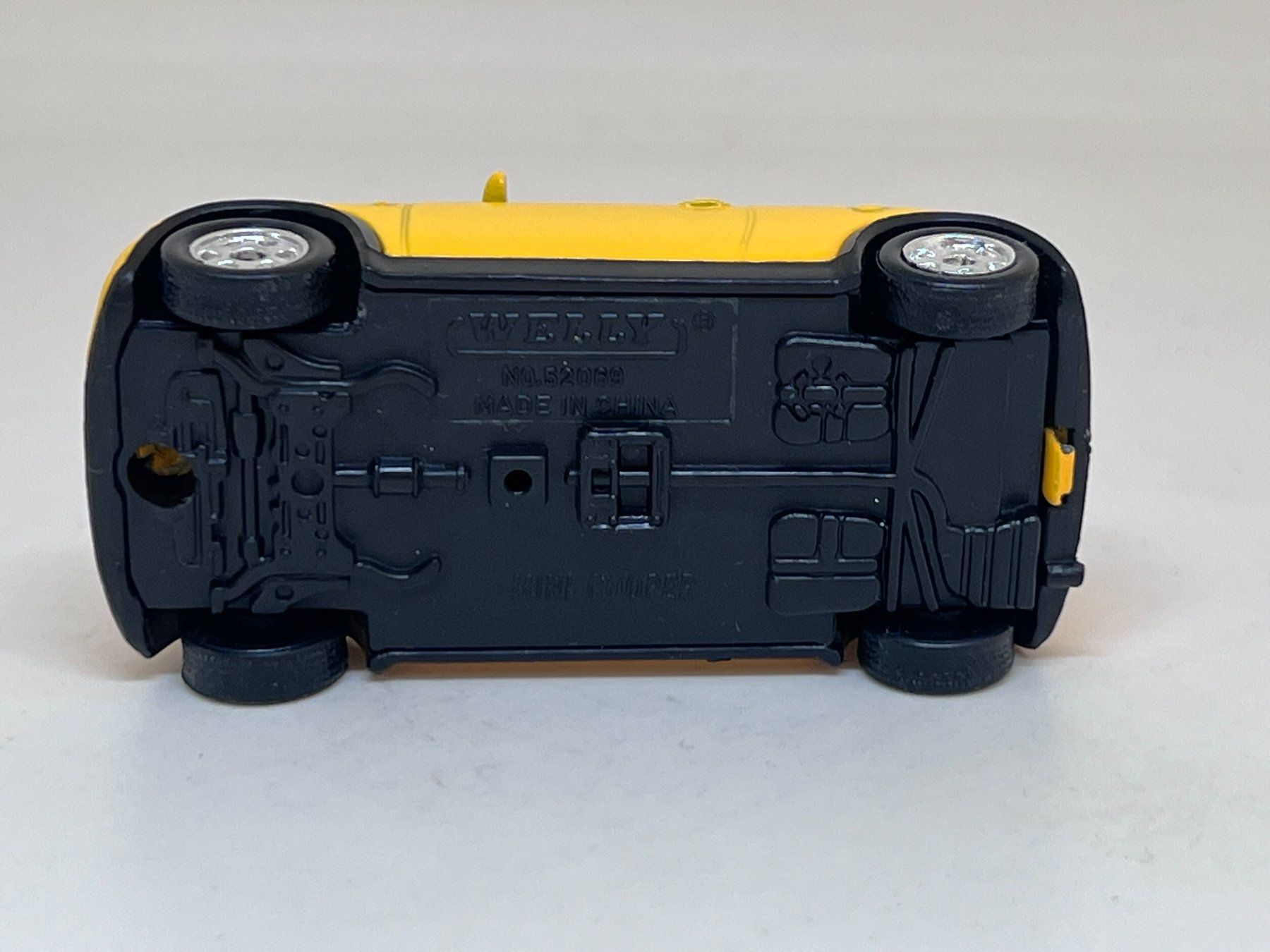Welly Modellini d'auto: Welly Mini Cooper #27 – Usato da Wildegg venduto da LaaBoutique 3