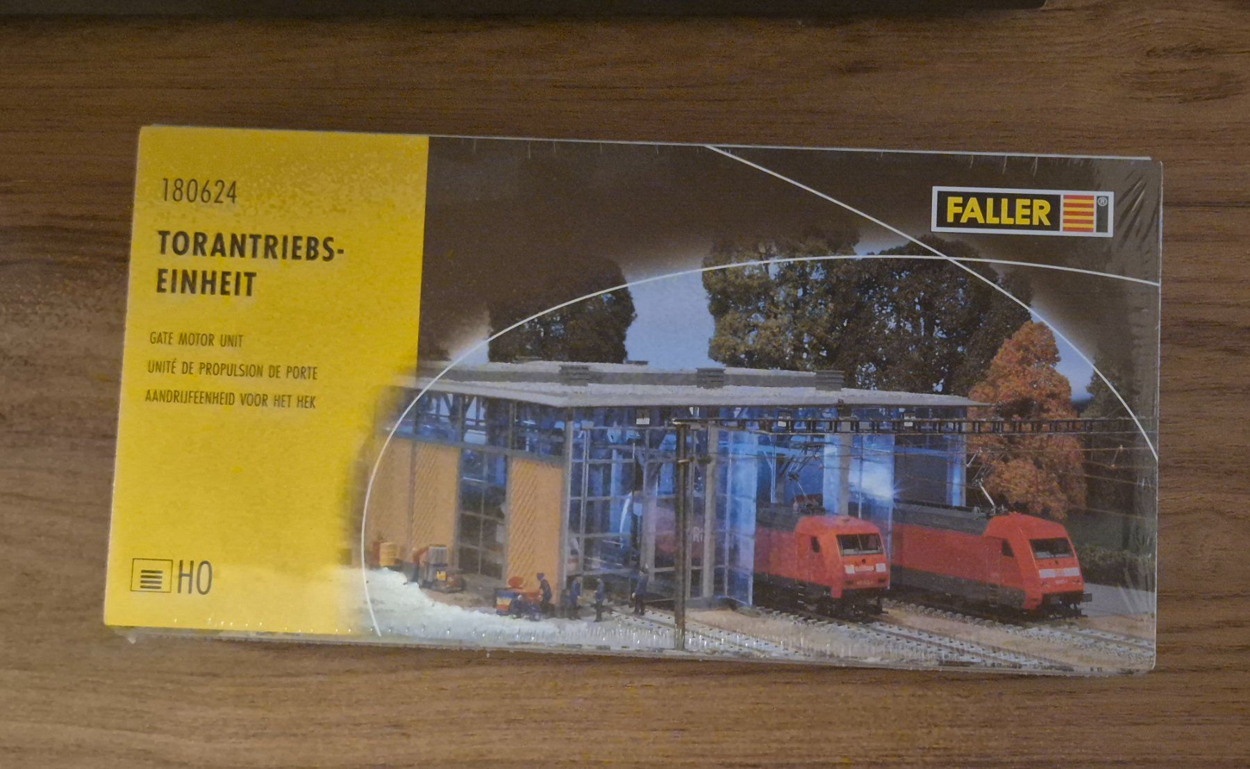 Faller Trains électriques: Faller Torantriebs-Einheit – Neuf avec emballage d'origine à Nendeln par dresinle