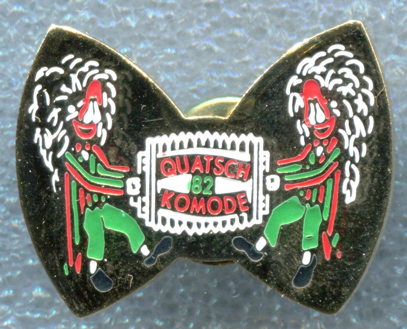 Plaquettes & Badges: QUATSCH KOMODE Clique  1982 – D'occasion à Winterthur par Sammleroase