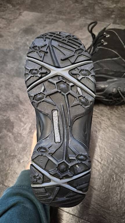 Damenschuhe: Lowa Winterschuhe Gr. 37.5 – Gebraucht aus Fislisbach von san_r6tv 1