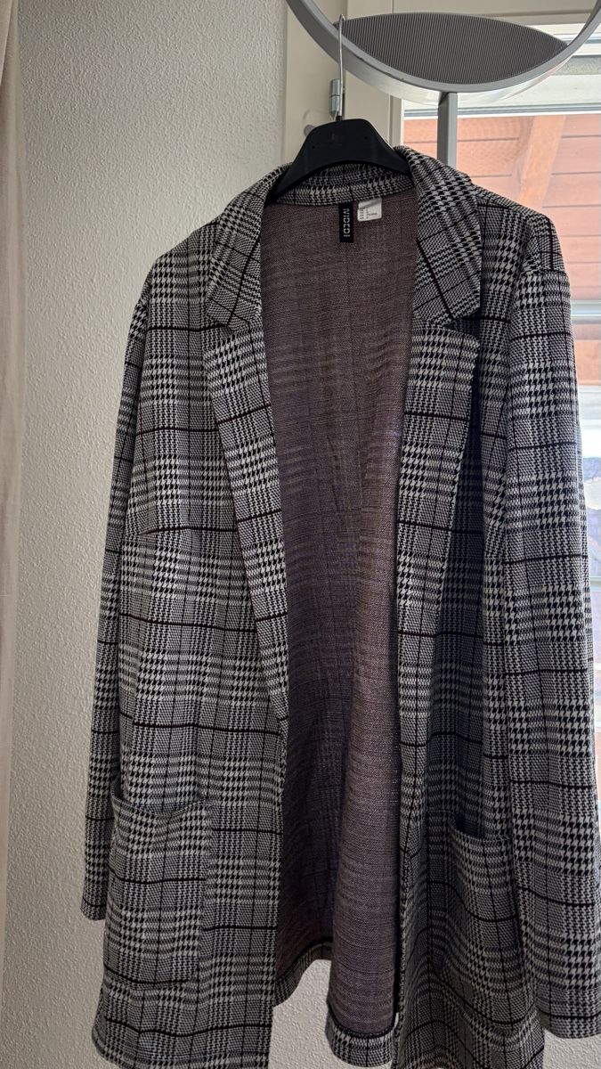H&M Cappotti: Blazer karriert (lang) – Usato da Pfäffikon ZH venduto da sel_w59q
