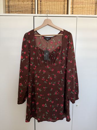 Wednesday's Girl brown floral bardot mini dress