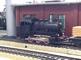 Märklin H0  Dampflok LÄUFT UND SCHALTET