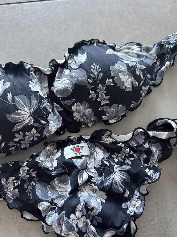 Badekleider & Bikinis: Bikini lovers – Gebraucht aus Breganzona von Swonder 3