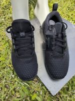 Nike Damen Turnschuhe Grösse 38