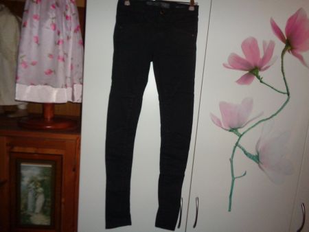 *** Guess Lamya Skinny Hose ***