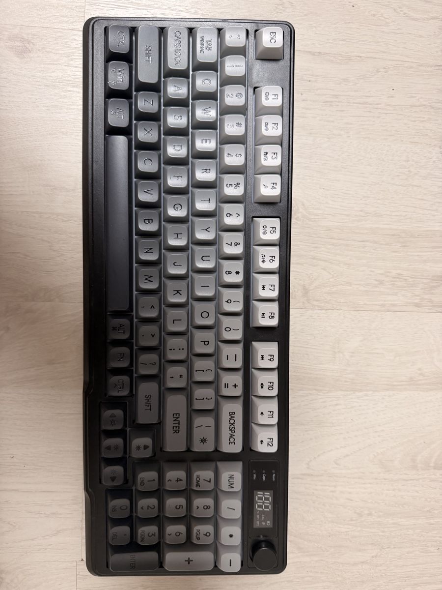 Tastiere: Mechanical Tastatur, Gradiente Grauschwarz, wireless – Nuovo (secondo la descrizione) da Matzingen venduto da Bimbo01