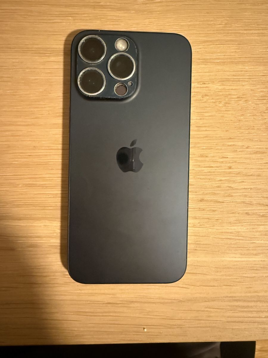 Apple Portables: iPhone 15 Pro Max 256GB – D'occasion à Wald ZH par Trizzy_17 1