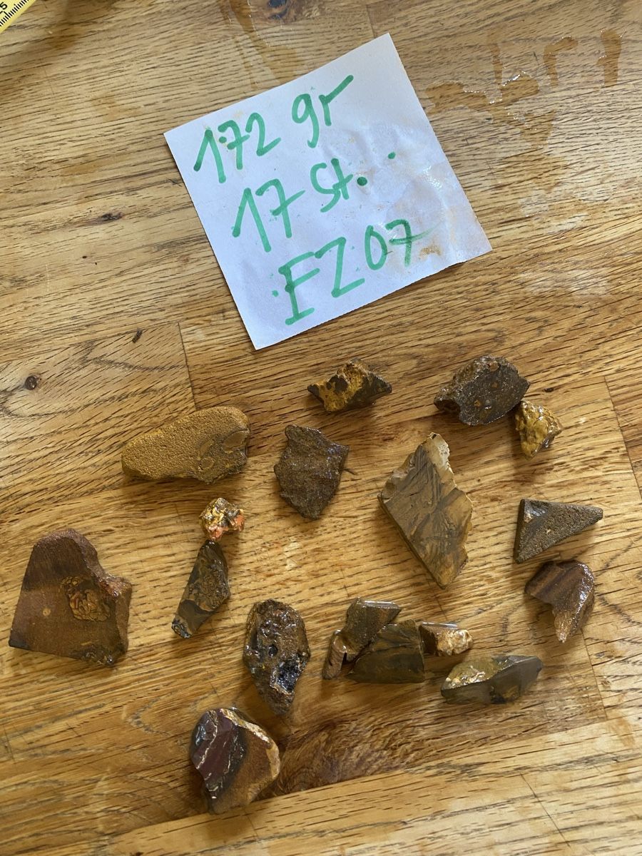 Pierres précieuses: 17 Boulder Rohopale  – D'occasion à Flawil par Naphtali