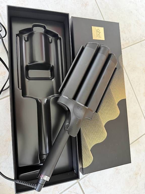 GHD Lockenstäbe & Haarglätter: GHD Triple Barrel Waver – Neu (gemäss Beschreibung) aus Merenschwand von pinkstar02 1