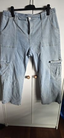 Jean cargo