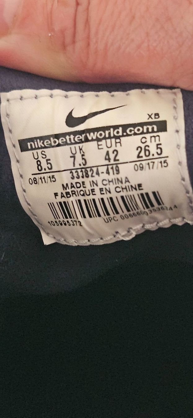 Nike Chaussures hommes: Nike Schuhe – D'occasion à Wohlen AG par france19m 2