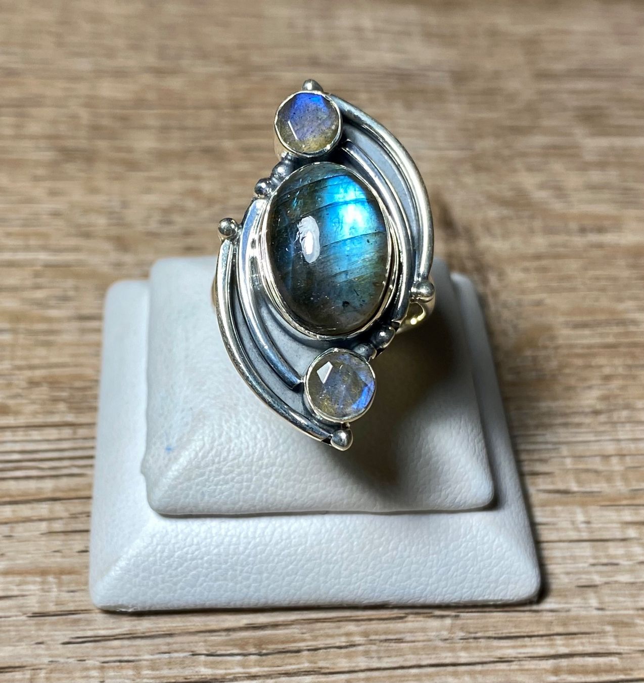 Ringe: kunstvoller Silber(925)ring mit natürlichem Labradorit – Neu und originalverpackt aus Laax von Kiki_Kingdom3 3