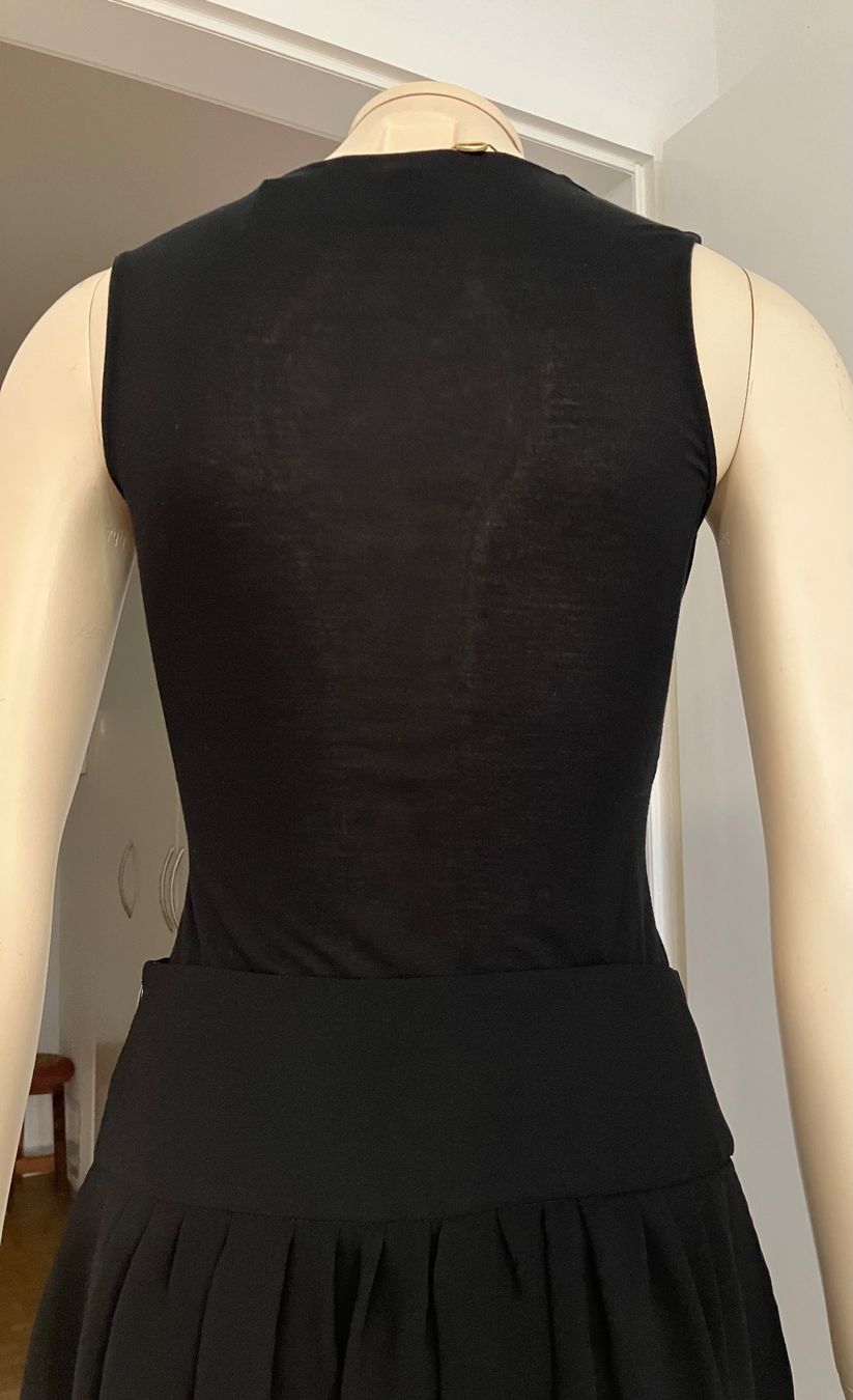 Gucci Tops: GUCCI top S – Neuf avec emballage d'origine à Clarens par Piluka 1