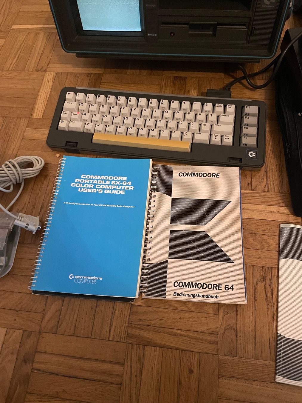 Commodore PC: Commodore SX-64 – Usato da Zürich venduto da beli_30 1