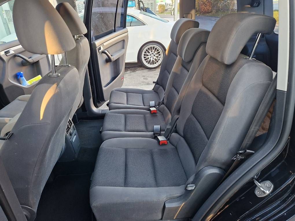 Autos: VW Touran 7 Plätzer – D'occasion à Schwadernau par Mike127 3