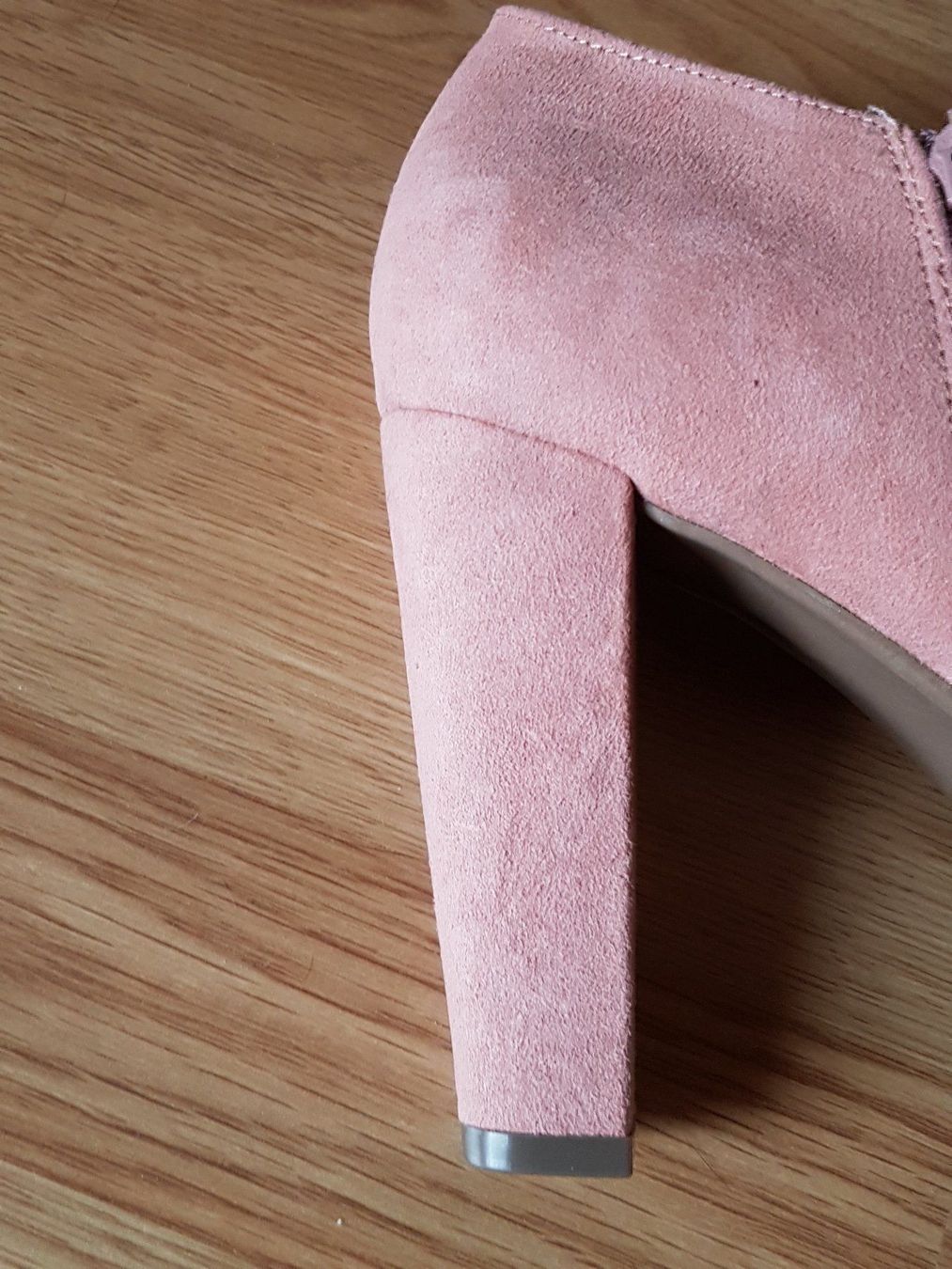 Scarpe da donna: Neue Schuhe in der Gr.40 – Nuovo (secondo la descrizione) da Döttingen venduto da Verkauf 3