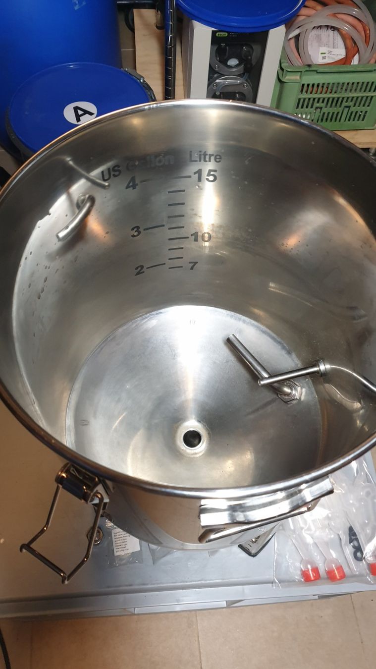 Bollitori: Klarstein Gärkeller Fermentation Kettle 15 Liter – Usato da Wolfhalden venduto da tmr_gt5k 2