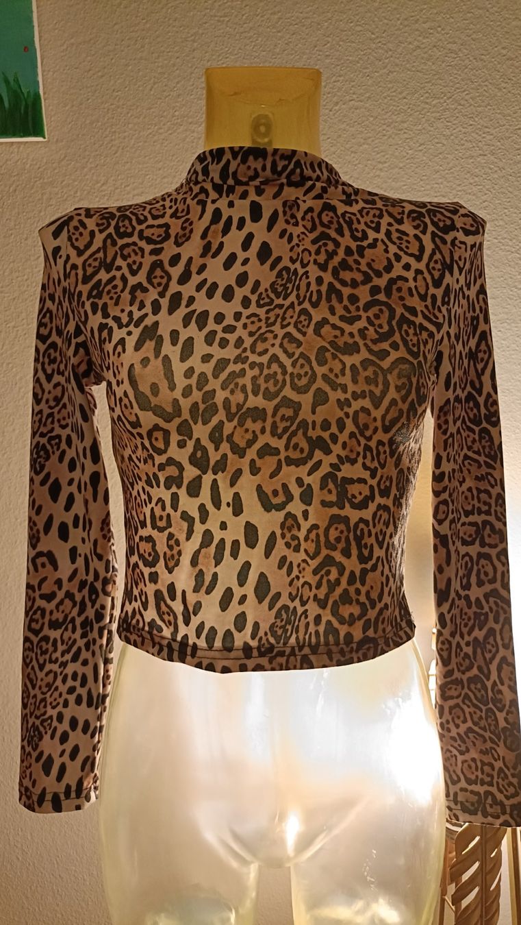 Tops: Damen Top Gr. 36 – Gebraucht aus Dübendorf von Me_sa 1