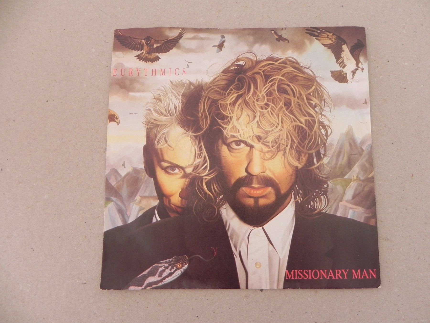 Dischi in vinile: Single brit. Pop Duo Eurythmics 1987 Missionary Man – Usato da Siebnen venduto da krimsie