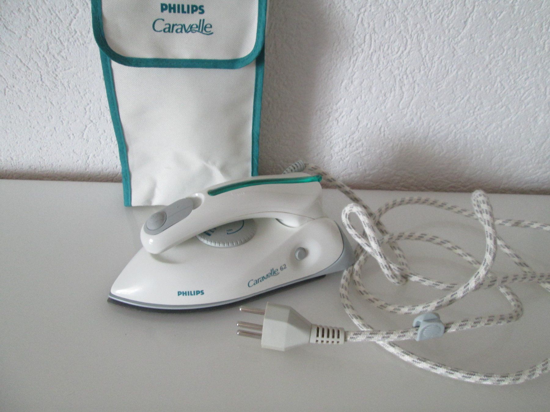 Philips Bügeleisen: Reise-Bügeleisen FHILIPS – Gebraucht aus Movelier von KRASI61 2