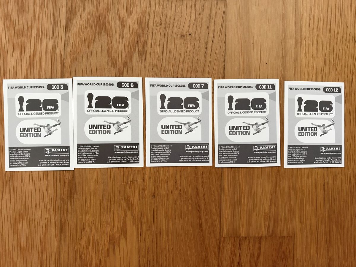 Panini Cartes à collectionner: Panini Sticker COD – D'occasion à Thun par ina_8hwc 1