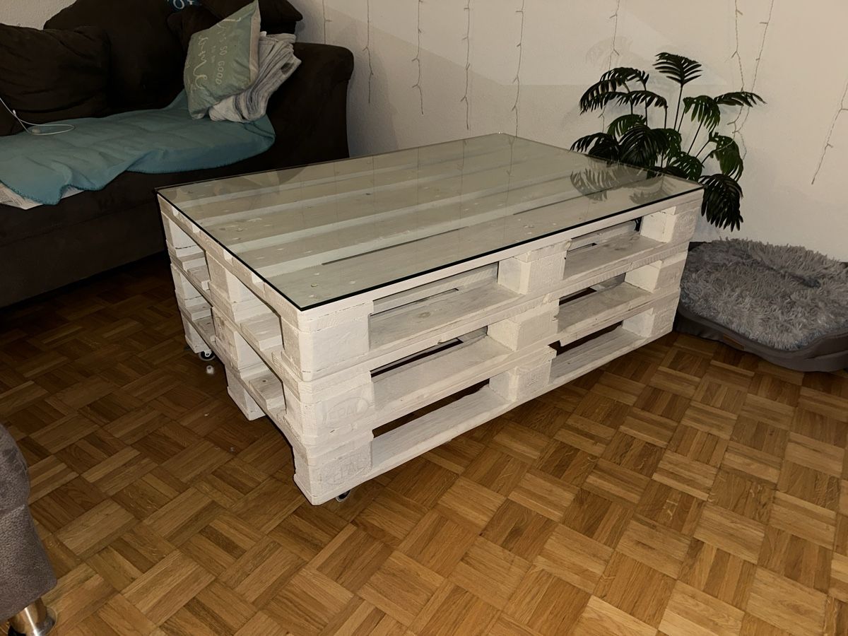 Tische: Salontisch mit Glasplatte – Gebraucht aus Thun von Audi145 2