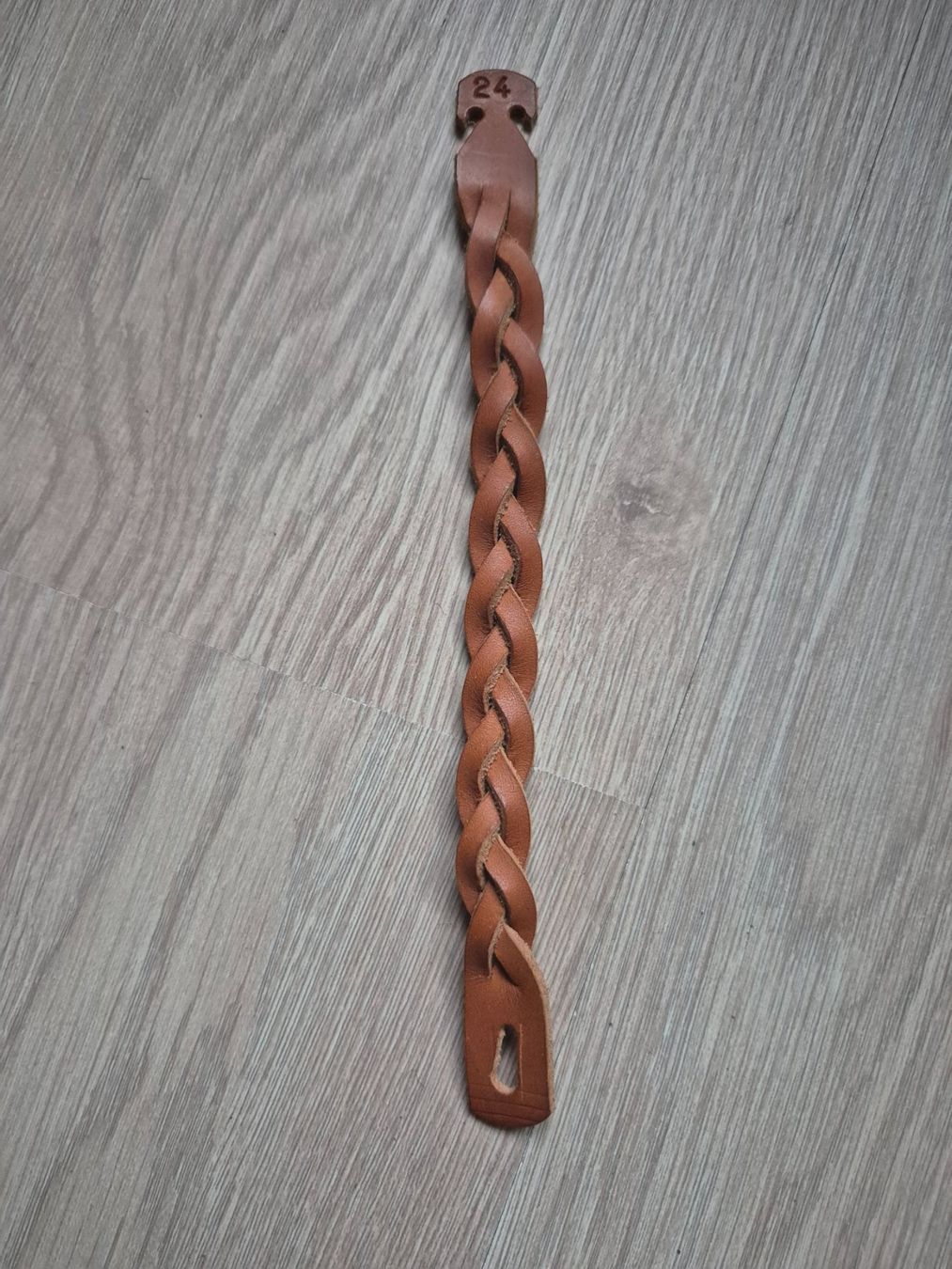 Armbänder & -reifen: Leder Armband 24cm – Neu (gemäss Beschreibung) aus Zürich von alessa88