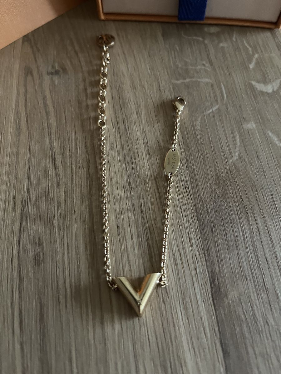 Louis Vuitton Bracciali & Braccialetti: Louis Vuitton Armband Essential V – Usato da mellingen venduto da Shamo90 1