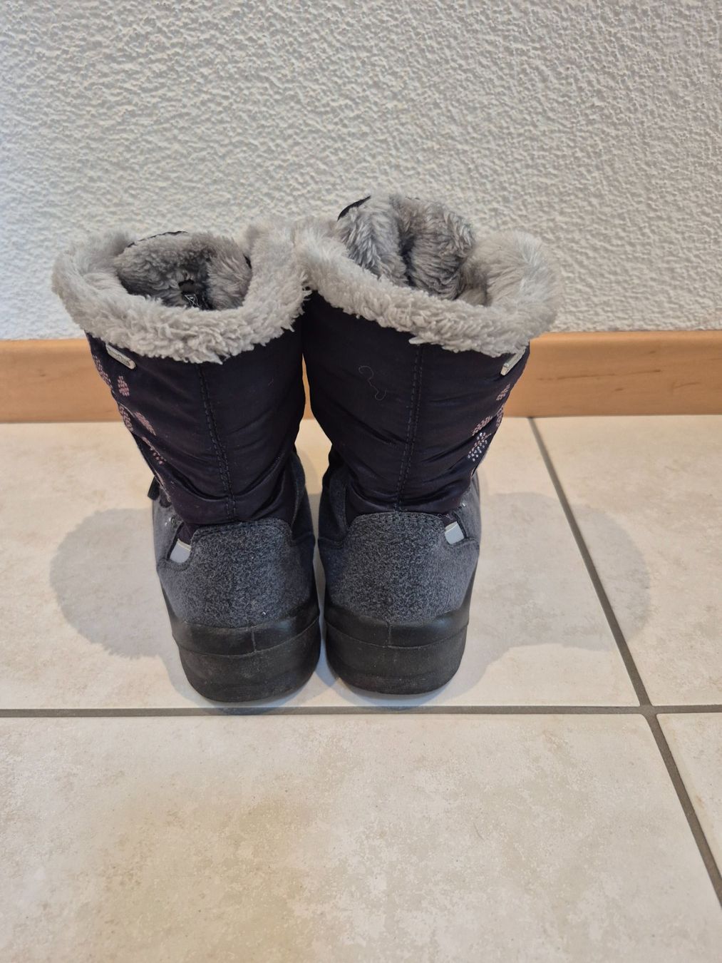 Scarpe per ragazze: Winterstiefel Gr. 33 – Usato da Lengnau AG venduto da m5f1r9 3