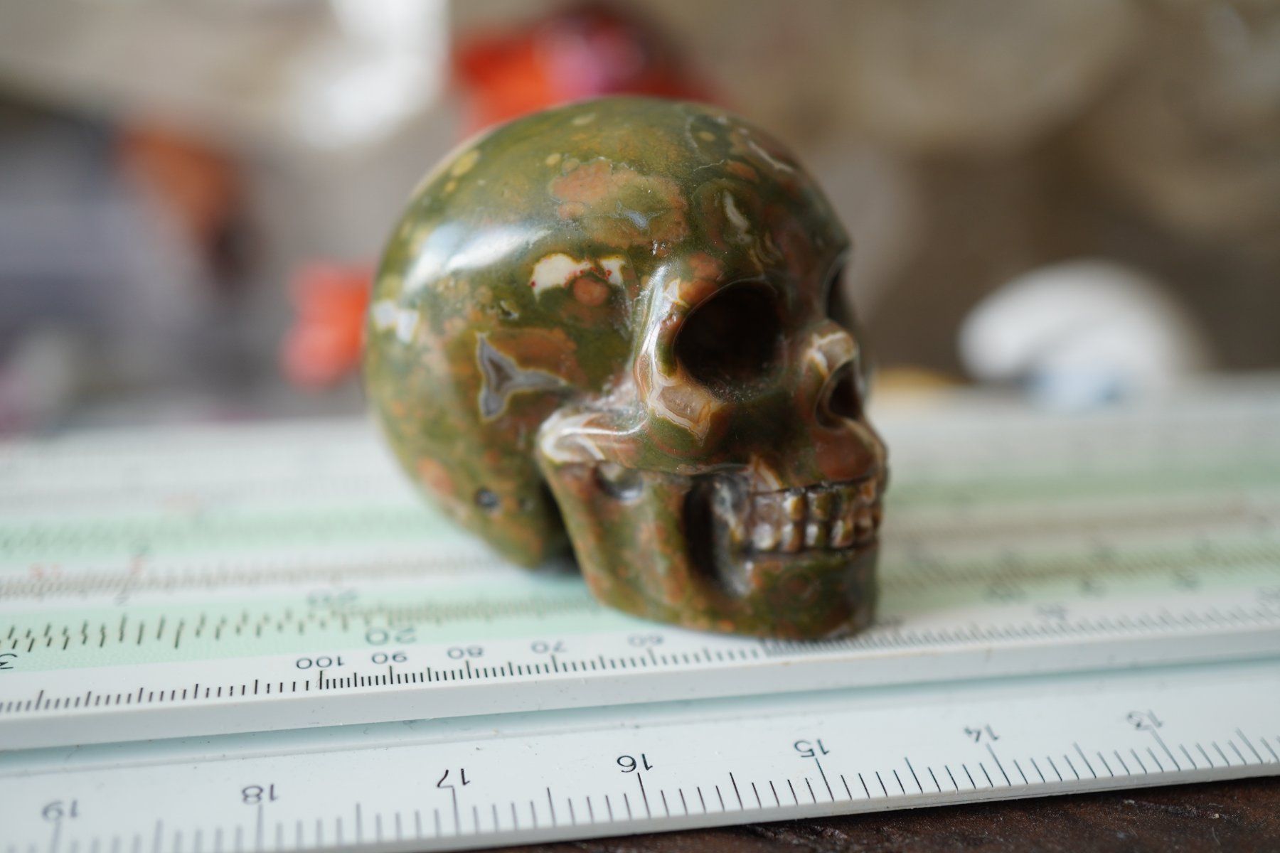 Minerali & Pietre curative: Urwald Rhyolith Skull  Detailliert     "Topstone" – Nuovo e nell'imballaggio originale da Eschenbach SG venduto da topstone 5