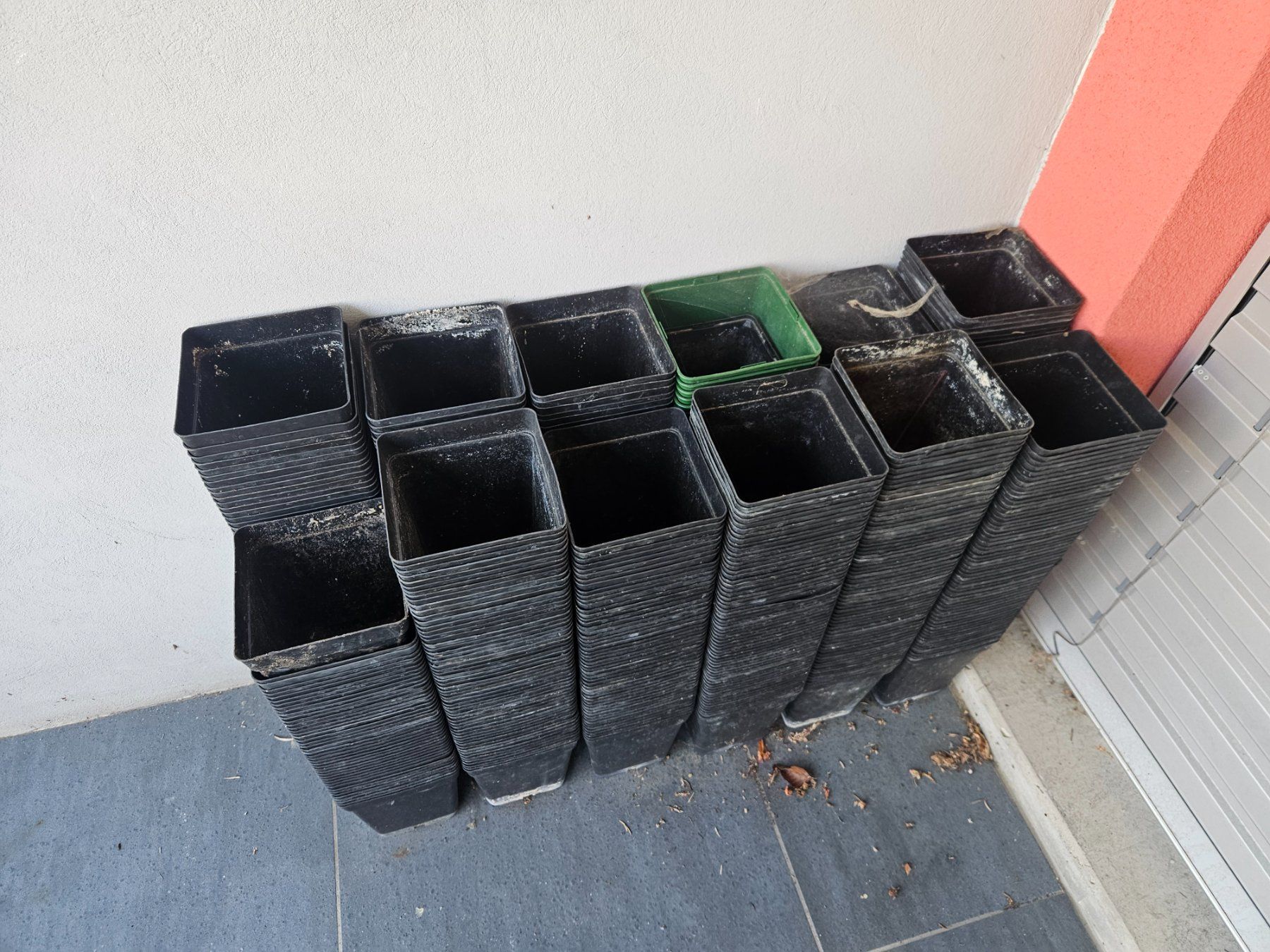 Blumentöpfe: Anzuchttöpfe 15x15cm – Gebraucht aus Luzern von schuhparadies159 1