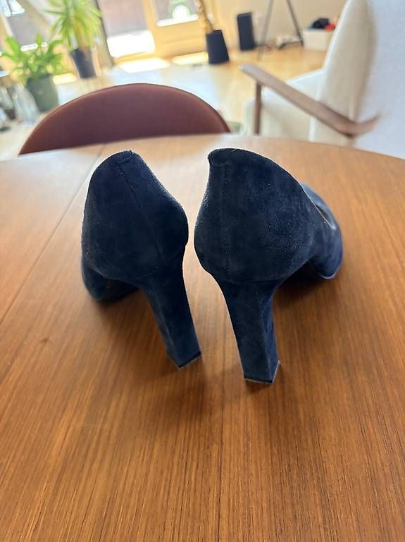 Damenschuhe: Escarpins bleu marine – Gebraucht aus Chardonne von any_yq5q 4