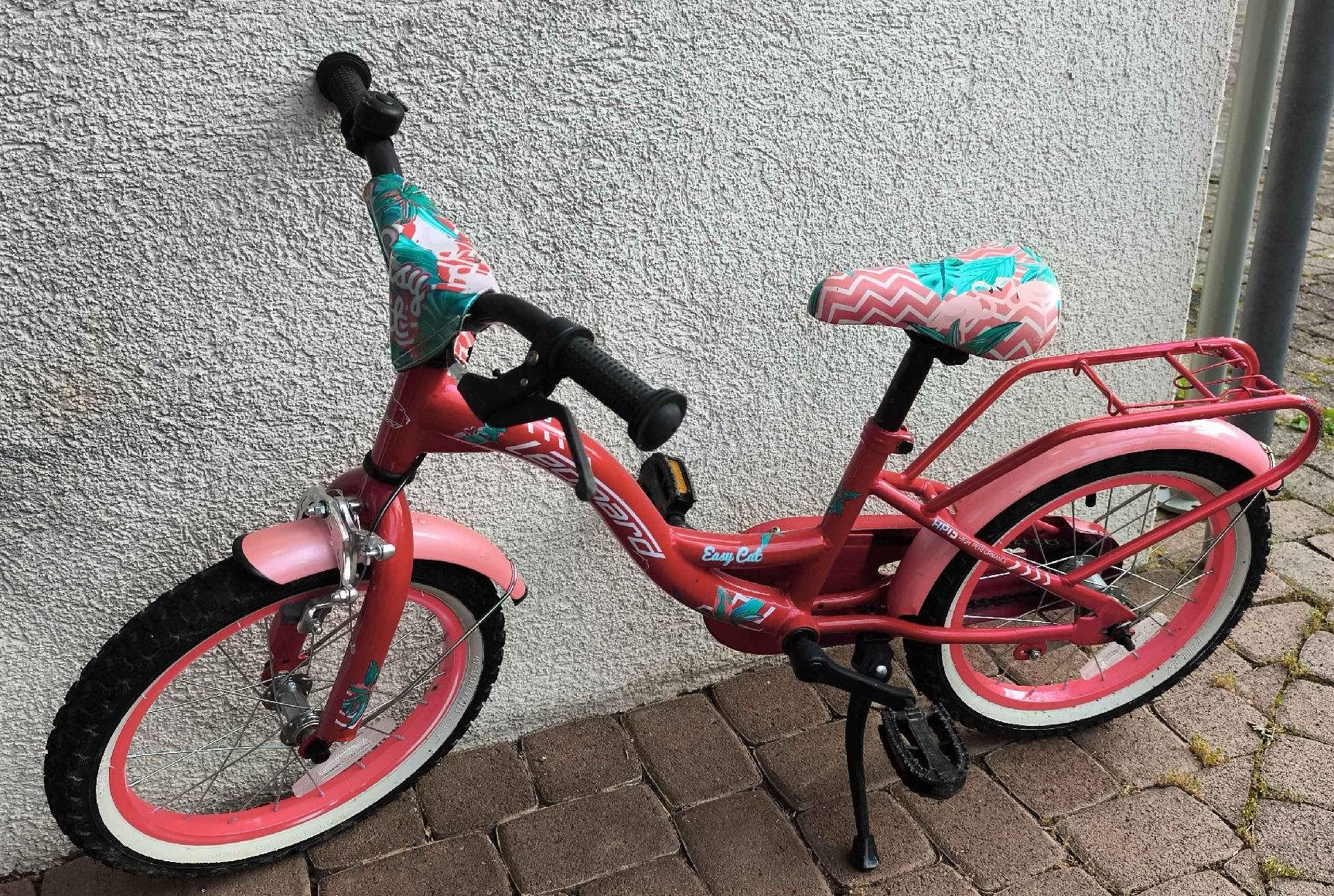 Leopard Biciclette: Leopard easy cat, 16 Zoll, rot, Kinderfahrrad mit Stützräder – Usato da Läufelfingen venduto da noooby