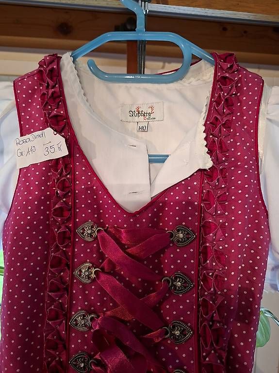 Robes: Dirndl – D'occasion à Wald AR par nws_q2w5