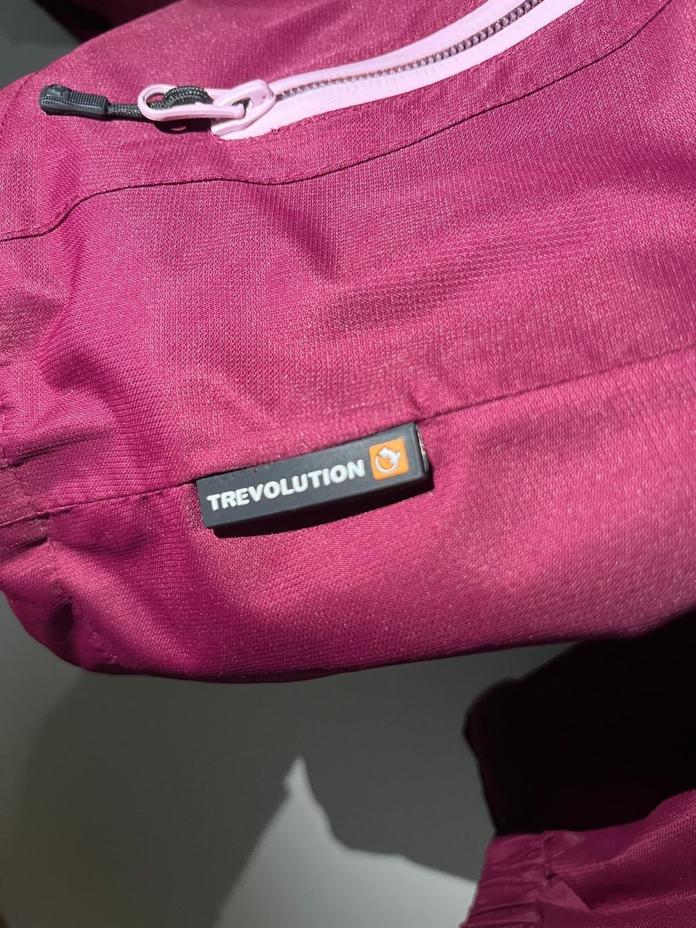 Trevolution Giacche: Pinke Regenjacke – Usato da Schaffhausen venduto da Gavran02 1