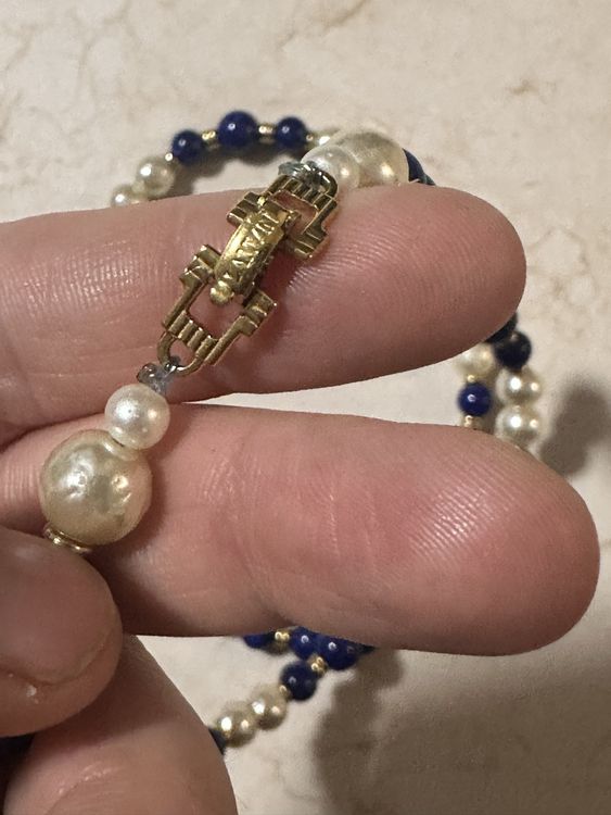 Avalaya Set collana con perline di vetro blu denim da 12 mm, braccialetto flessibile e orecchini a goccia, lunghezza 46 cm, estensione 5 cm, Misura unica, Vetro, Perla