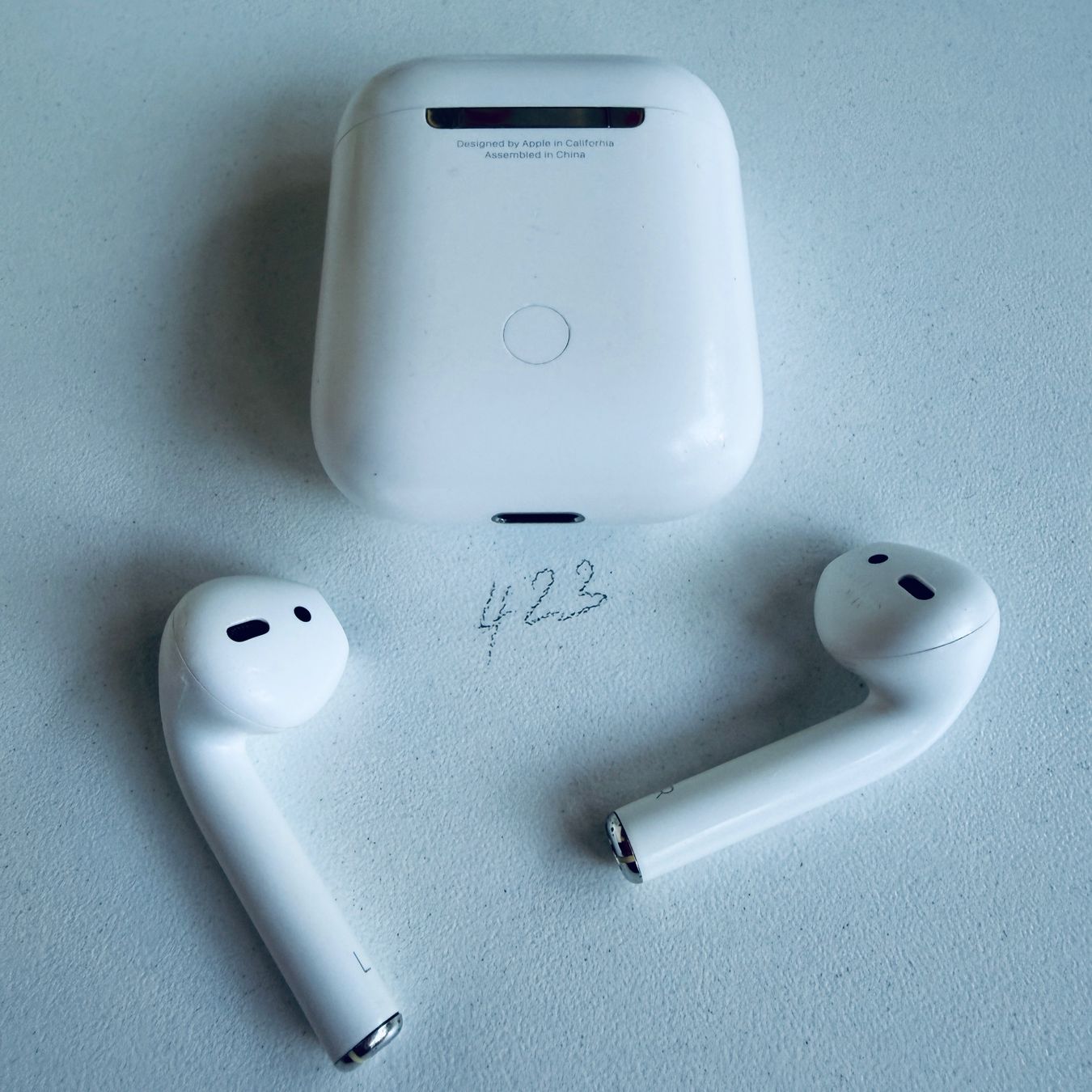 Apple Kopfhörer: Original Apple AirPods 2 Gen. Wireless Kopfhörer & Case – Gebraucht aus Basel von MY.AIRPODS.SHOP 8