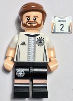 LEGO 71014 série DFB Mannschaft n°2 Shkodran Mustafi